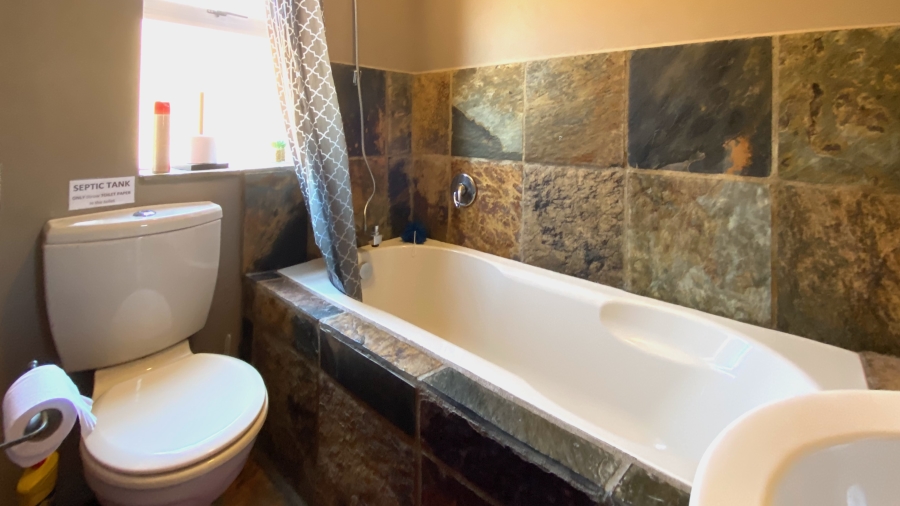 6 Bedroom Property for Sale in Elands Bay Western Cape